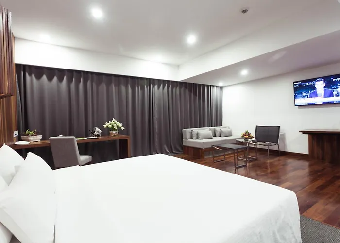 Somadevi Angkor Boutique And 5* Siem Reap